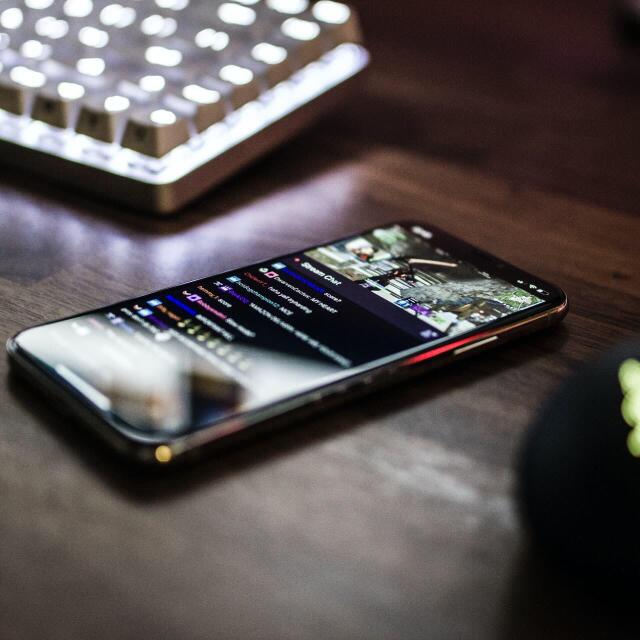Smartphone mit gestartetem interaktiven Event